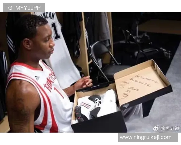 穿篮球鞋踢足球的球星：跨界运动员如何在两项运动中游刃有余