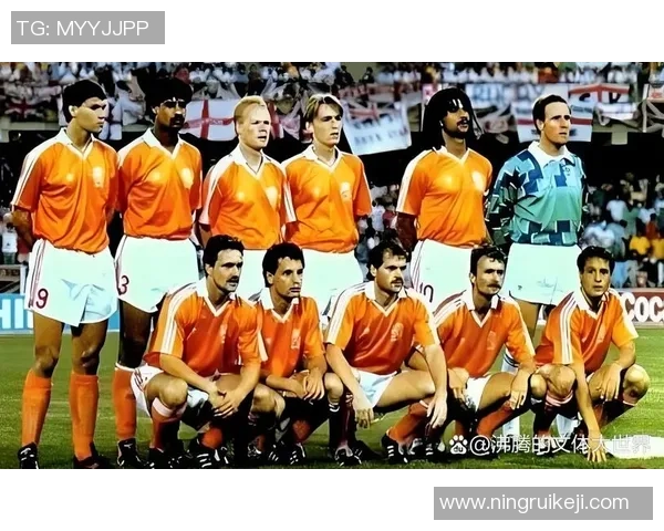 自由人位置足球球星的独特魅力与技战术解析及其在现代足球中的作用