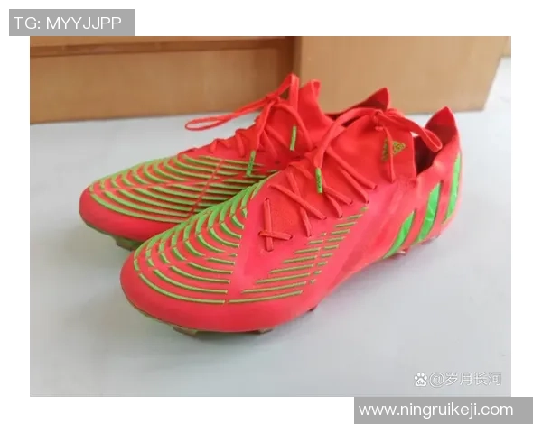 《深度测评红色球星足球鞋性能优缺点 让你选择更有依据》